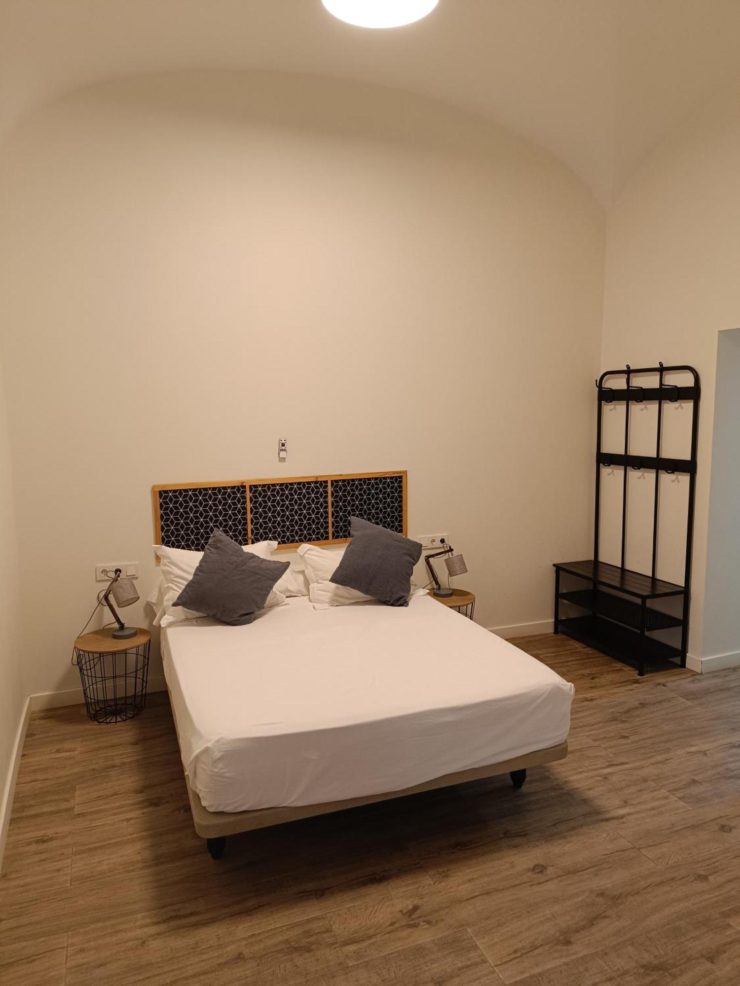 Apartamentos Al-Qazeres Luxury La Concepcion Caceres Bagian luar foto
