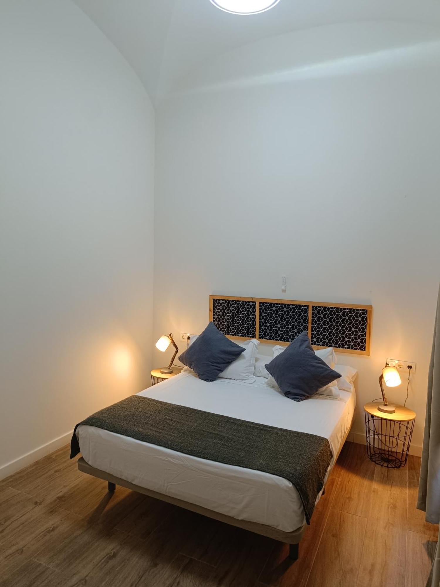 Apartamentos Al-Qazeres Luxury La Concepcion Caceres Bagian luar foto