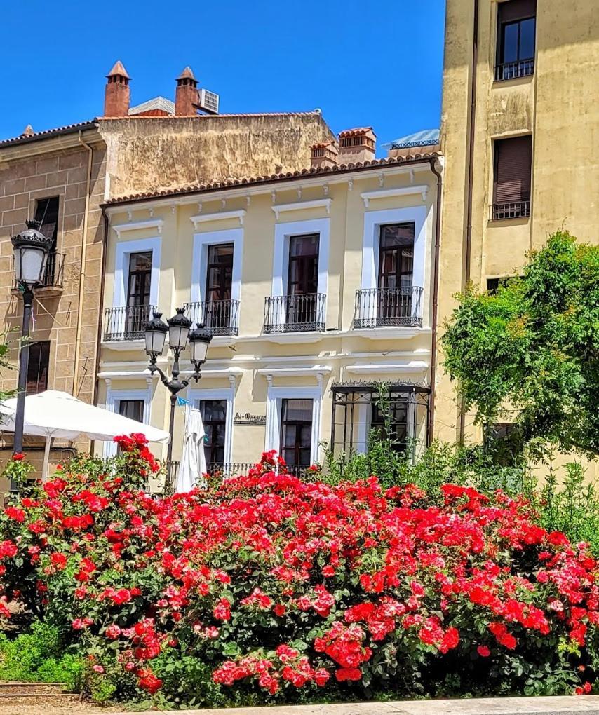 Apartamentos Al-Qazeres Luxury La Concepcion Caceres Bagian luar foto