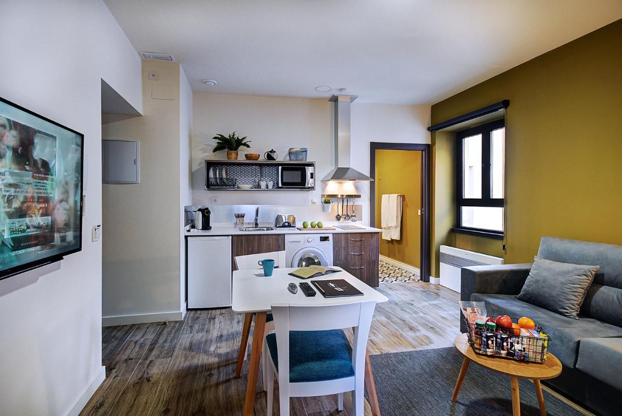 Apartamentos Al-Qazeres Luxury La Concepcion Caceres Bagian luar foto